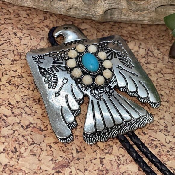 Unique Thunderbird T-Bird White Blue Turquoise Concho Lariat Bolo Tie Wedding ne - Picture 11 of 16